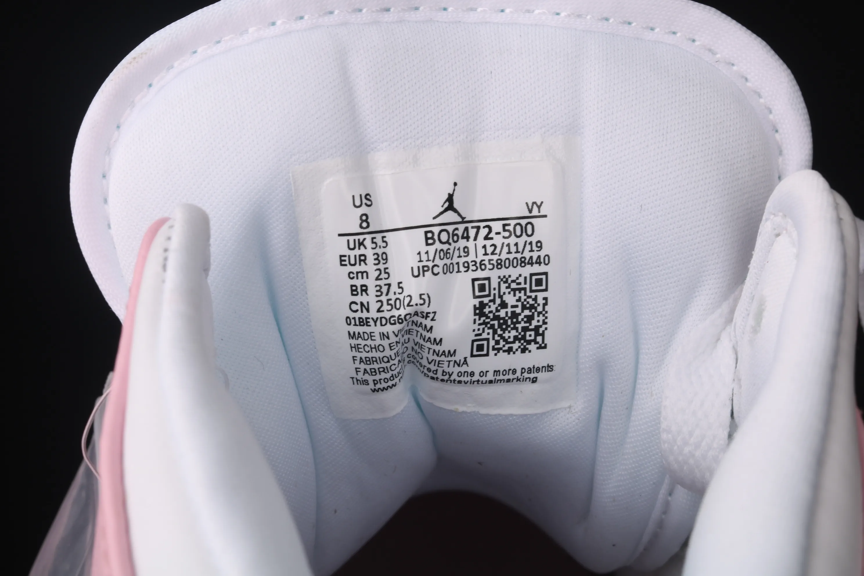 All categories Air Jordan Jordan series basketball shoes Air Jordan 1 Mid Air Jordan 1 Mid SE AJ1 Joe 1 white pink black hook Zhongbang basketball shoes BQ6472-500